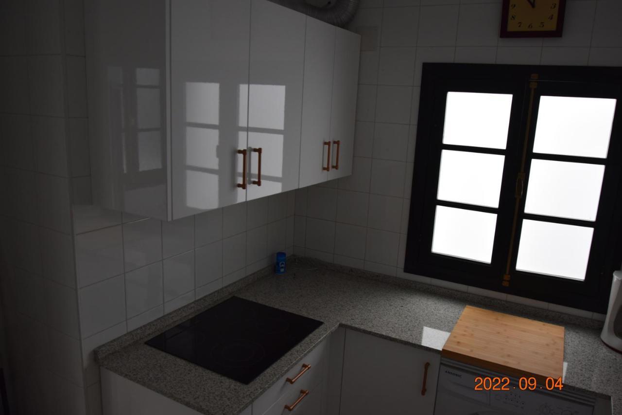 Apartamento Muy Bien Situado En El Centro De Cadiz Y Al Lado De La Playa Екстер'єр фото