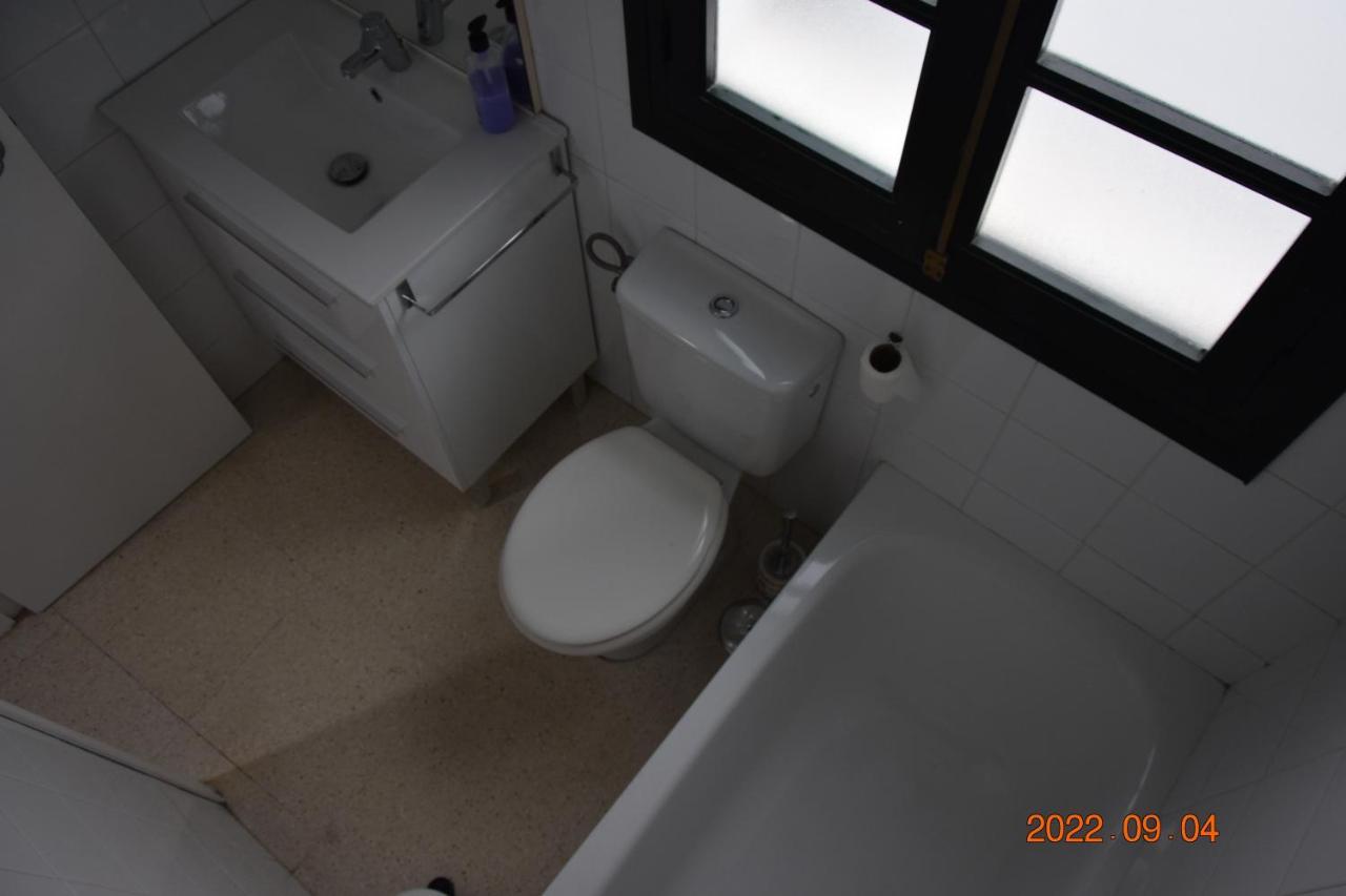 Apartamento Muy Bien Situado En El Centro De Cadiz Y Al Lado De La Playa Екстер'єр фото